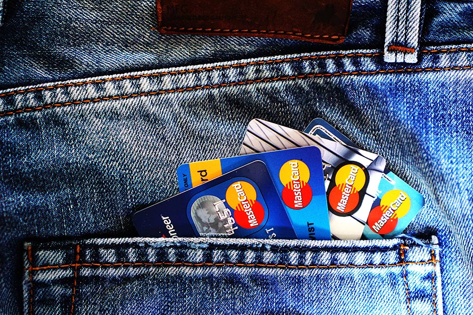 One big reason people don’t pay off their credit cards every month
