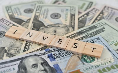 Is an IRA or a Roth better for retirement planning?